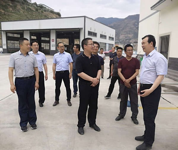隴南市委常委、組織部部長楊郃調(diào)研指導(dǎo)市龍江城鄉(xiāng)發(fā)展集團(tuán)公司黨建工作