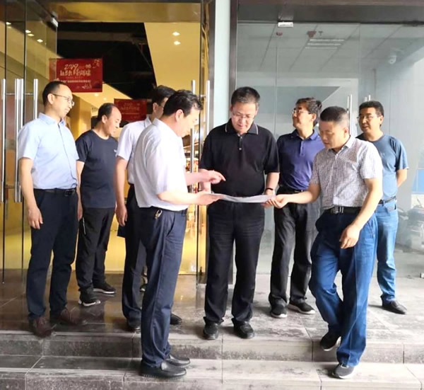 隴南市委常委、組織部部長楊郃調(diào)研指導(dǎo)市龍江城鄉(xiāng)發(fā)展集團(tuán)公司黨建工作