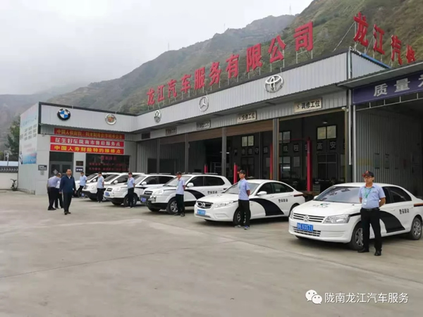 金錘鈑金，銀槍噴漆！龍江汽修值得信賴！